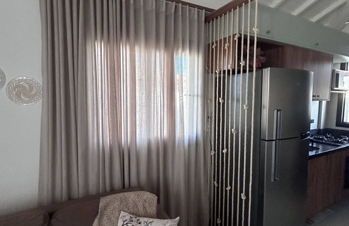 Acu da Torre Apartment | Lindo Quarto e Sala Decorado em Praia do Forte