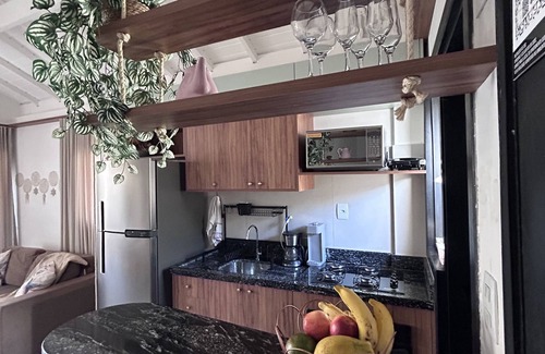 Acu da Torre Apartment | Lindo Quarto e Sala Decorado em Praia do Forte