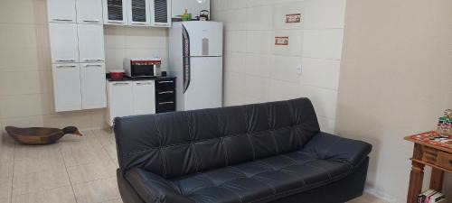 Borborema House | Lindo Rancho no Condomínio Village Tietê a uma quadra do tablado para pesca !