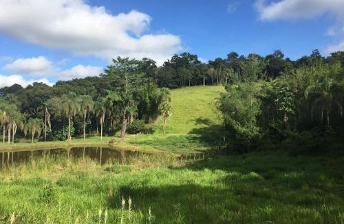 Itatiba House | Lindo sítio com pesca, trilhas, piscina, barco e muita diversão
