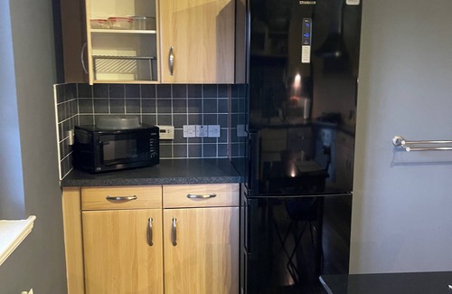 Central Aberdeen Condo | Links Boulevard View Apartment close to the beach, Codonas, Stadium and Shops