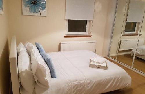 Linlithgow Apartment | Linlithgow Loch Apartment