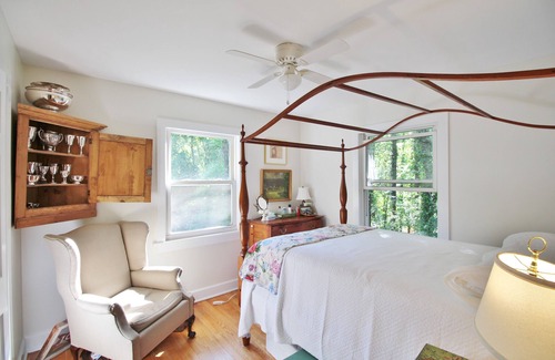 Lynn Cottage | Little Camp Cottage.