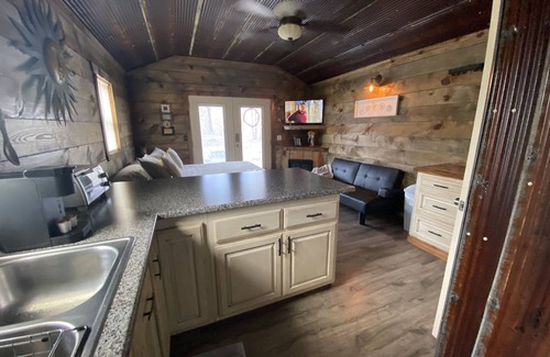 Board Camp Cabin | Little Choctaw Cabin