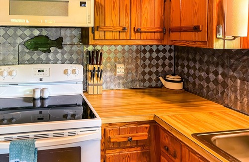 Wilburn House | Little Dunham River Cabin ~ on the Little Red