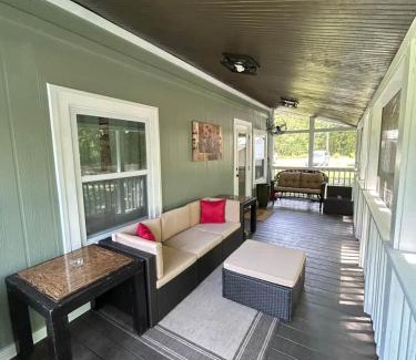 Williston House | Little Gem House