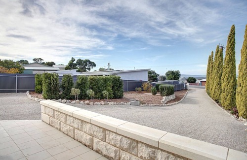 Port Lincoln Cottage | Little Hacienda