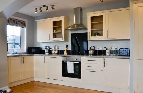 Murthly House | Little Harrowfield