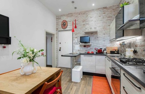 Nettuno Apartment | Little House in the center