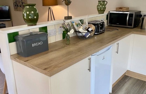 Shipton Gorge Cottage | Little Innsacre