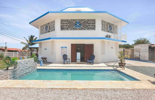 El Combate House | Little Lighthouse close to the beach - El Farito cerca de la playa