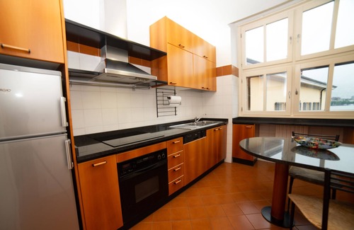 Malgrate Apartment | LITTLE MARINA APARTMENT - COMO LAKE EAST SIDE LAKE FRONT CIR: 097045-LNI-00001