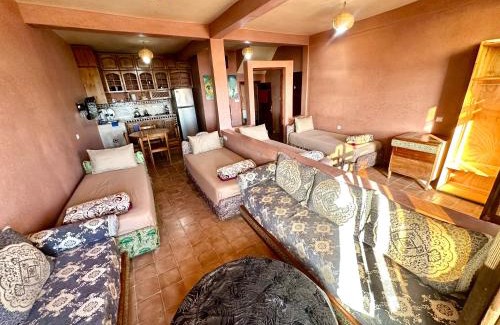 Aghroude Apartment | Little Paradise House