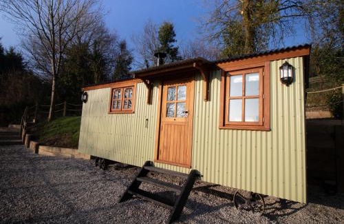 Umberleigh House | Little Silver Leaf
