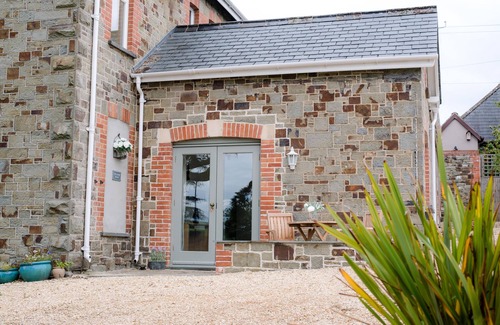 Umberleigh Cottage | LITTLE SILVER NUGGET, romantic, luxury holiday cottage in Umberleigh