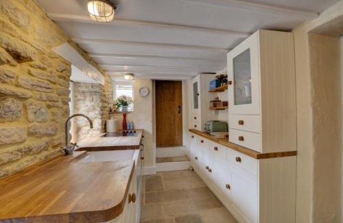 Swanage House | Little Steppes
