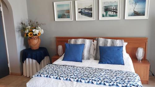 Wingate Park Bed & Breakfast | Little Umhlanga. Sunflower suite.
