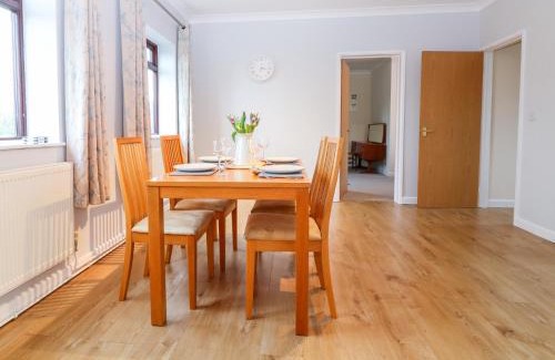Dawlish House | Little Waycroft