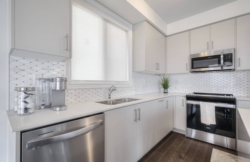 Bradford House | Live large in a cozy space