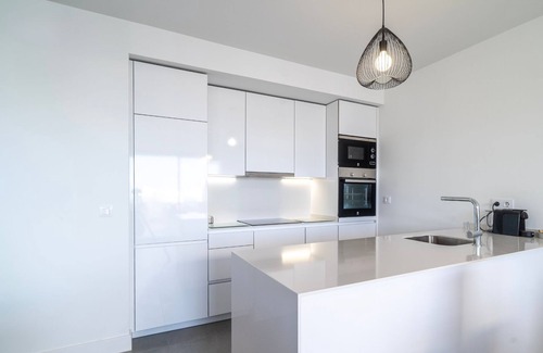 Puerto de la Duquesa Apartment | Live the High Life in a Designer Penthouse at Pure South