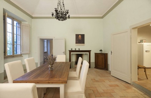 Mondavio Apartment | Living in an ancient palace in the historic village of Mondavio