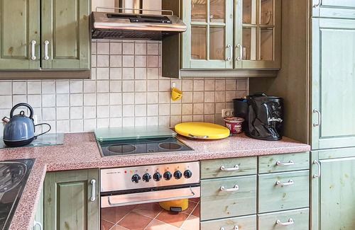 Lelkendorf Apartment | Living in the castle with panoramic views.