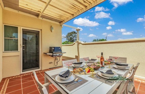 Echuca House | Llewoh on Crofton