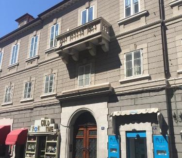 Trieste Old Town Bed & Breakfast | Lo Studio di Joyce