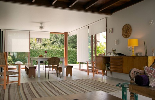 Itamambuca House | Located 80m from the sea. Pool w 20m streak. High ceiling, Sky TV - Wi-Fi
