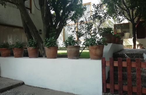 Miguel Hidalgo House | Located in the most exclusive área of las Lomas de Chapultepec in Mexico City.