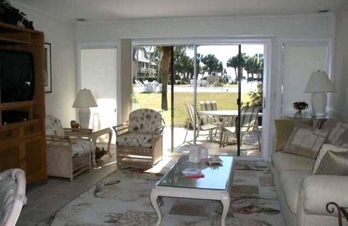 Saint Helena Island Villa | Located next to Beach Club - 318 CJF - Book Now for Best Dates in 2026