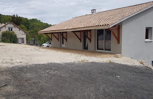Atur House | Location Saisonnière au Coeur du Périgord