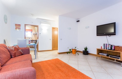 Funchal Villa | LOCATION LOCATION LOCATION !