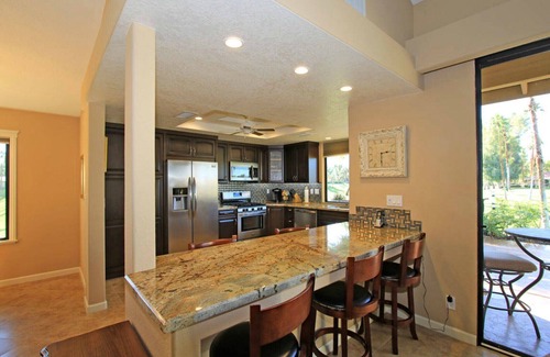 Palm Desert Condo | Location, Location, Spectacular Mountain & Golf Couse Views! Remodeled PD Condo