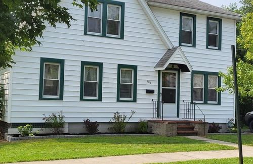 Watkins Glen House | Location, location, location! Full house steps to the Watkins Glen State Park!