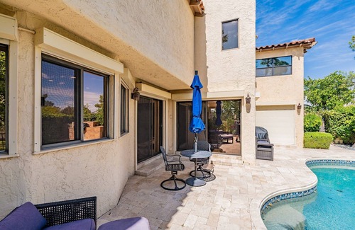 Paradise Valley House | LOCATION! Resort Oasis! Close to hiking, golf, shopping, restaurants!