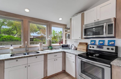 Bay St Louis House | Location! Wonderful, Comfortable, Spacious House!