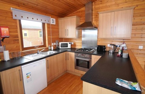 Kinross House | Loch Leven Lodge 11 by Interhome