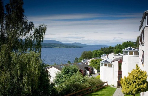Kinloch Rannoch Apartment | Loch Rannoch Highland Club Red Deer Lodge 02
