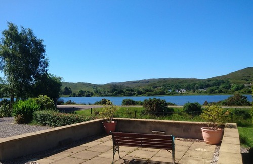 Salen House | Lochside in a beautiful setting, with stunning water front views of Lochshiel.