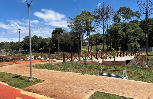 Santa Felicidade House | Locks Inn, Cascavel, Paraná - 02