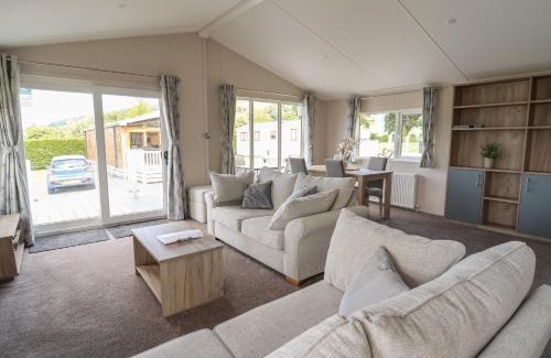 Saint Asaph House | Lodge 3