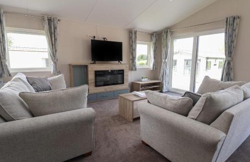 Saint Asaph House | Lodge 3