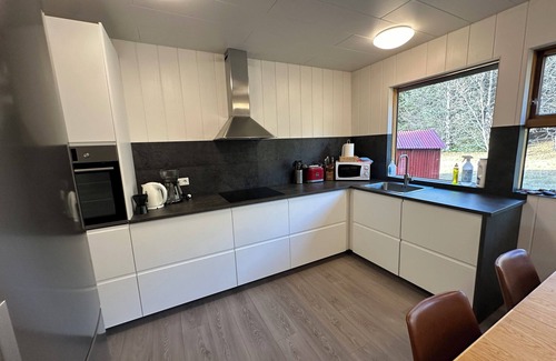 Hornafjörður Ski Chalet | Lodge Borgarbrekka in Lón, South East of Iceland.