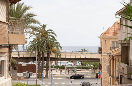 Raval Roig Apartment | LODGING SANTA ANA 4 - SEASONAL RENTALS