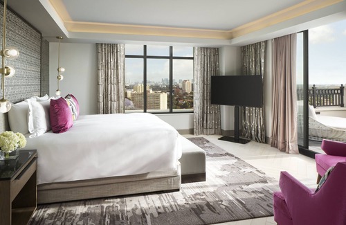 Crafts Hotel | Loews Coral Gables Hotel