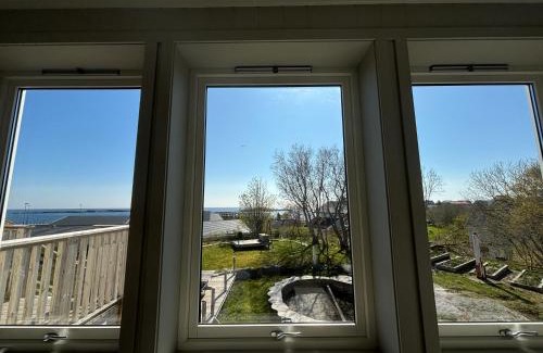Reine Bed & Breakfast | Lofoten Bed & Breakfast Reine - Rooms & Apartments