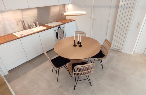 Saint-Fargeau Apartment | Loft Avec Espace Extérieur Dans le Quartier de la Campagne à Paris !
