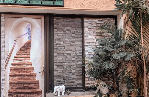 Downtown Queretaro Ski Chalet | Loft colonial en el centro de Querétaro