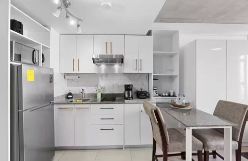 Curridabat Apartment | Loft Ifreses Curridabat con cama King Size y A/C